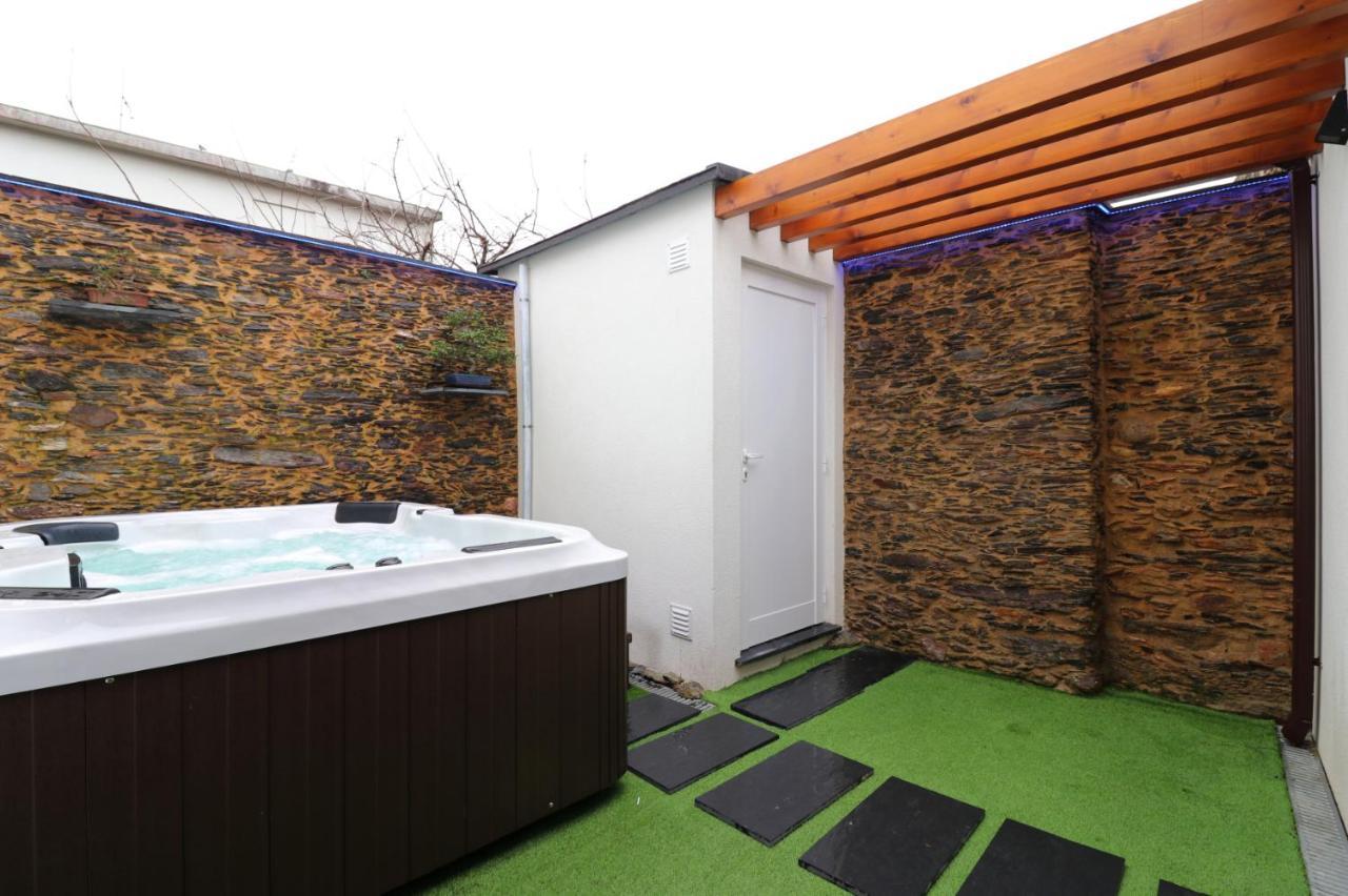 فيلا أوفارفي Dainty House المظهر الخارجي الصورة